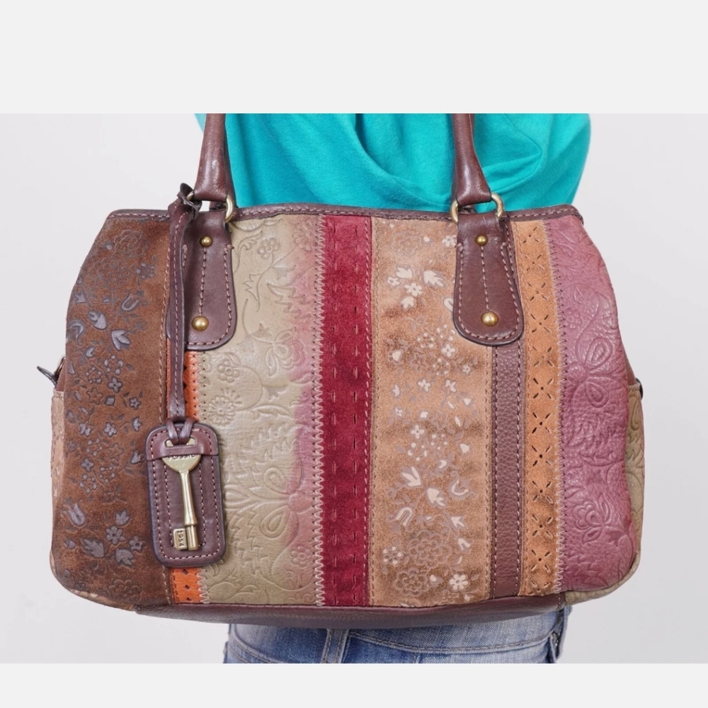 Fossil purse